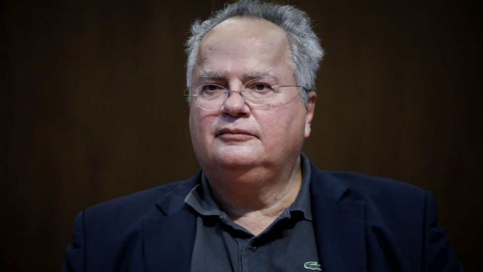 Καρφιά Κοτζιά σε στελέχη που παραμένουν σε ΣΥΡΙΖΑ και ΝεΑρ, ενώ θέλουν να πάνε στον Τσίπρα